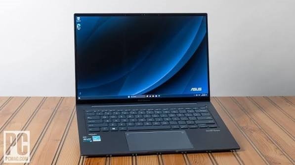 MacBook vs ASUS ZenBook: Which Laptop Should You Buy in 2026?
