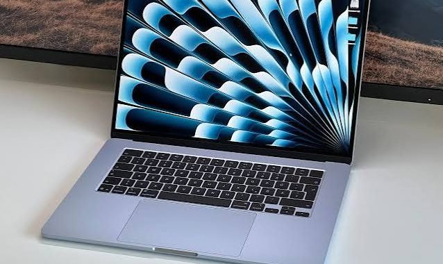 MacBook Air M5, M4, M3, M2, M1 Models Compared: Which Should You Buy?